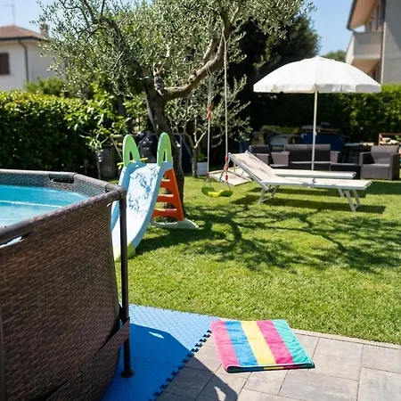 Belvedere, Con Piscina E Giardino Esclusivo, Vista Panoramica, Piccola Palestra, 3 Camere,2 Bagni