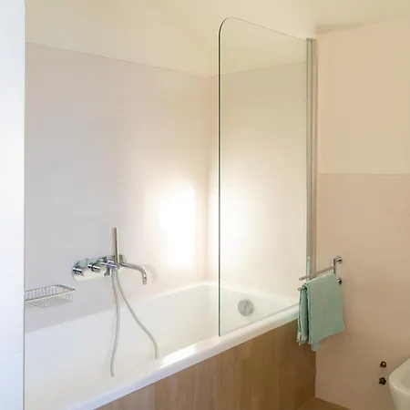 Belvedere, Con Piscina E Giardino Esclusivo, Vista Panoramica, Piccola Palestra, 3 Camere,2 Bagni * Belvedere Fogliense