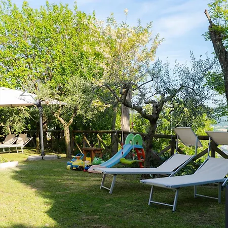 Belvedere, Con Piscina E Giardino Esclusivo, Vista Panoramica, Piccola Palestra, 3 Camere,2 Bagni
